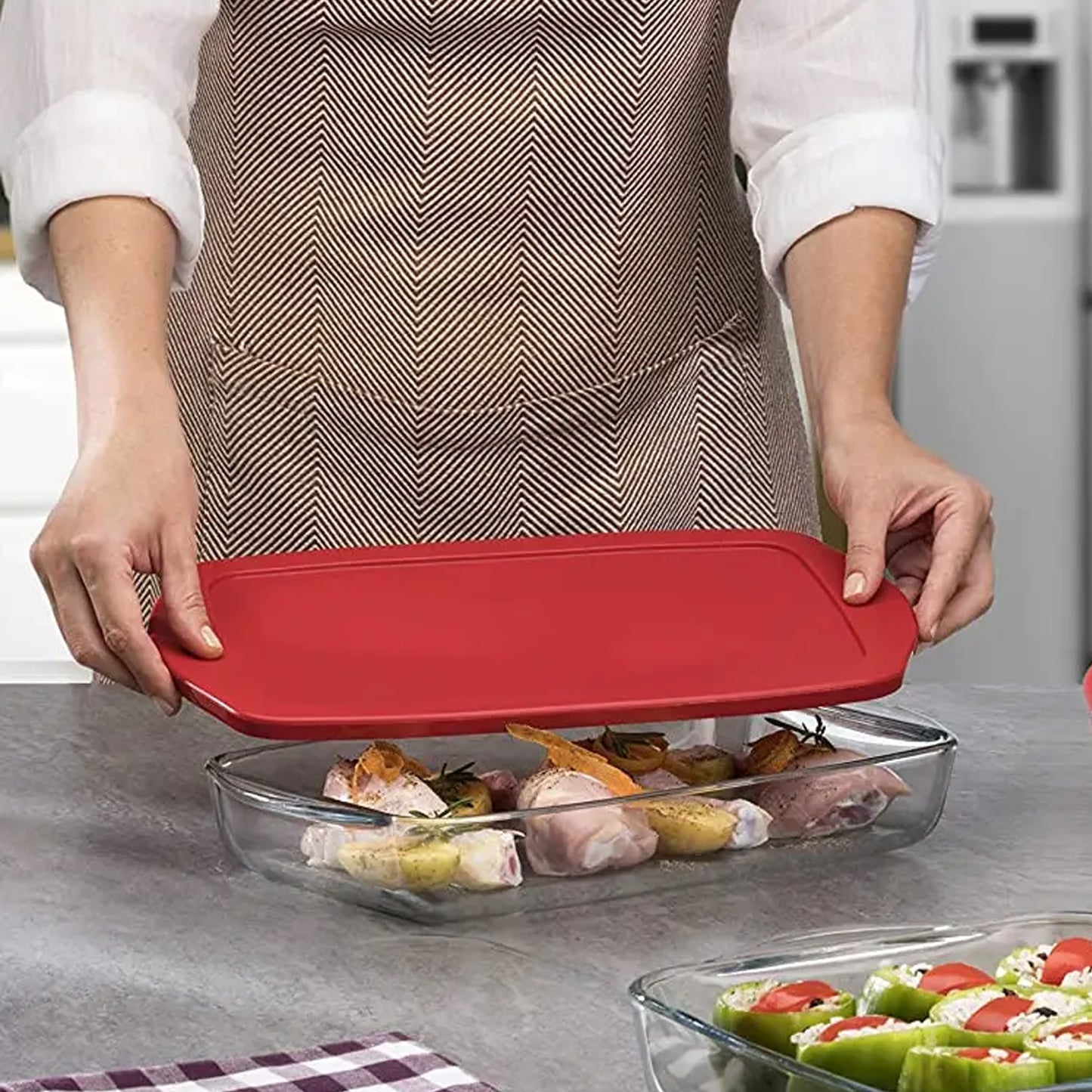 Borcam 1.95Lt Rectangular Casserole with Lid Clear