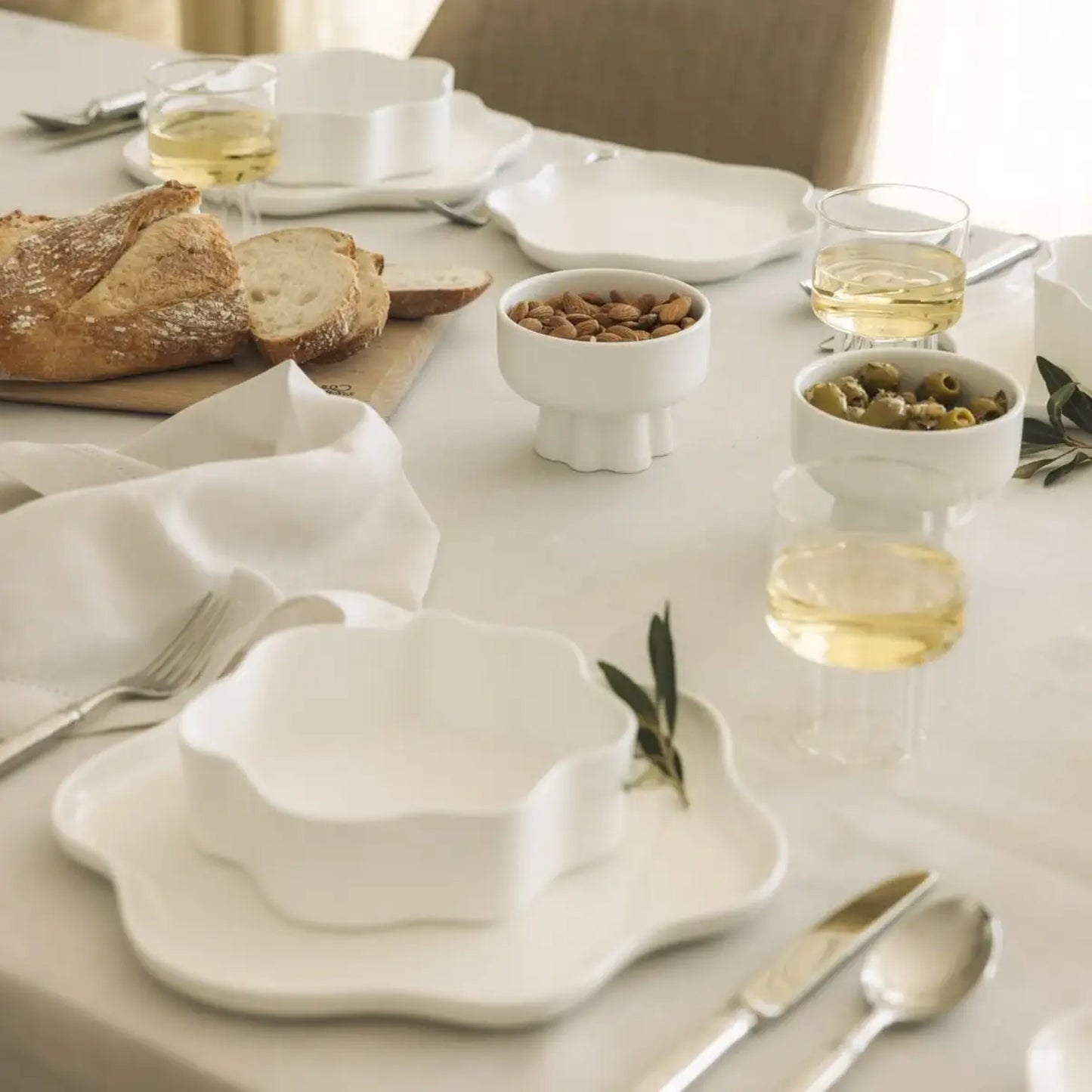 Carrol Boyes Wavy 2 Piece Small Footed Bowl Set White