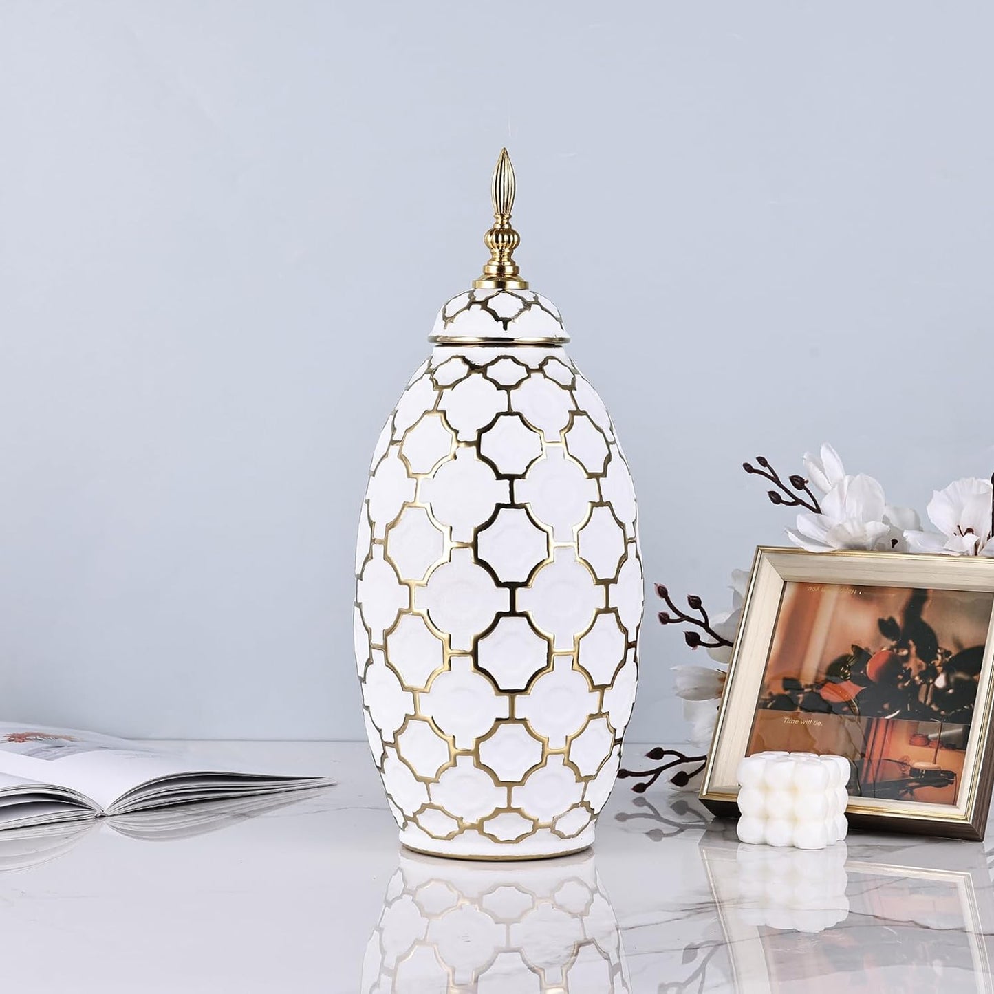 Urban Decor 41cm Ginger Jar with Lid Gold & White