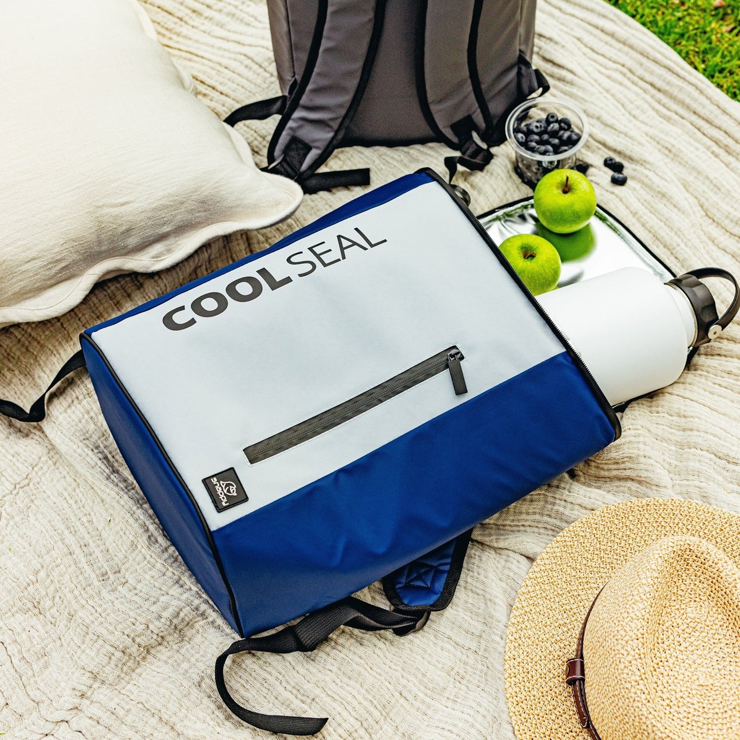 Snappy CoolSeal 24Lt Backpack Cooler Ocean Blue