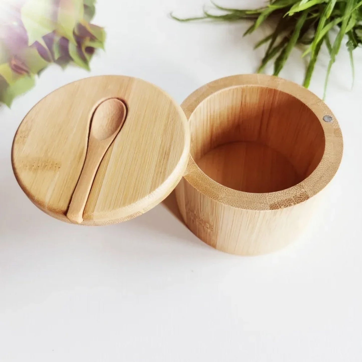 Kitchen Life 10cm Twist Salt Cellar with Spoon Brown