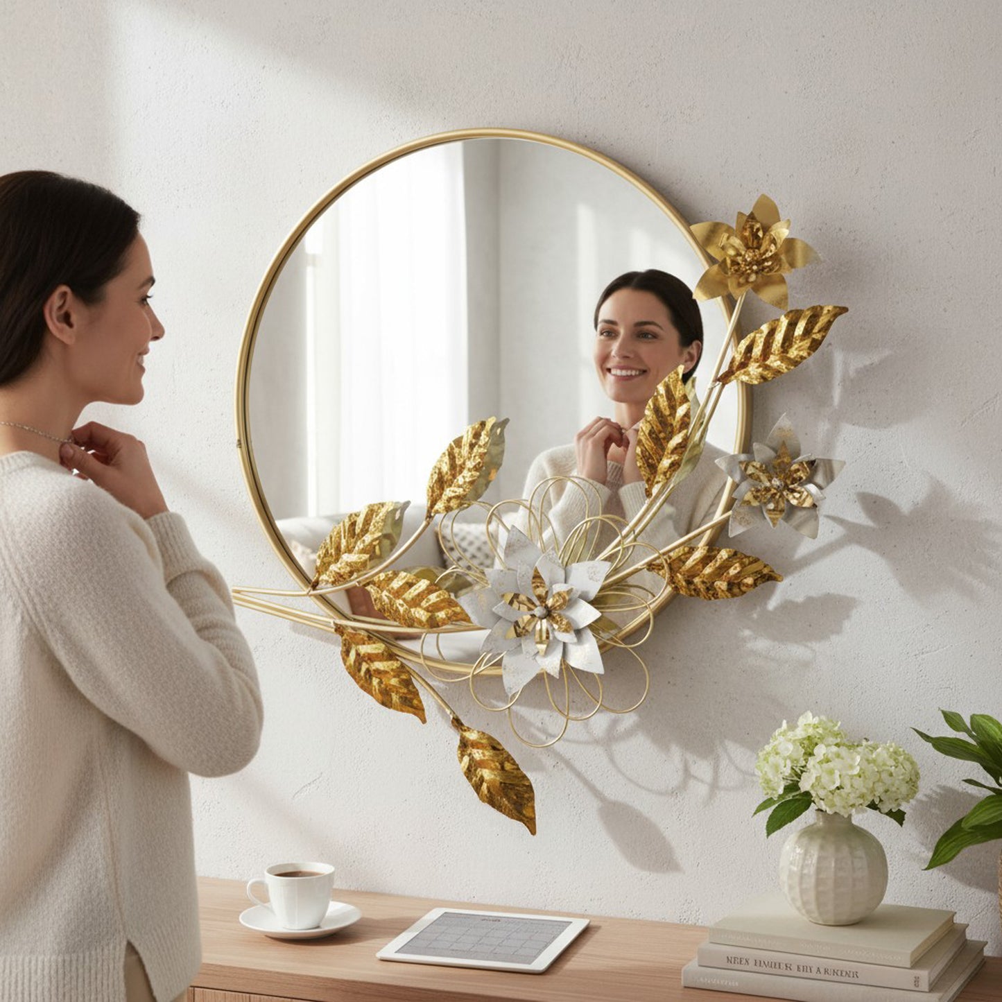 Urban Decor Lotus Design Mirror Gold