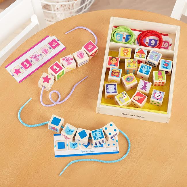 Melissa & Doug Blues Clues Wooden Lacing Beads Multicoloured