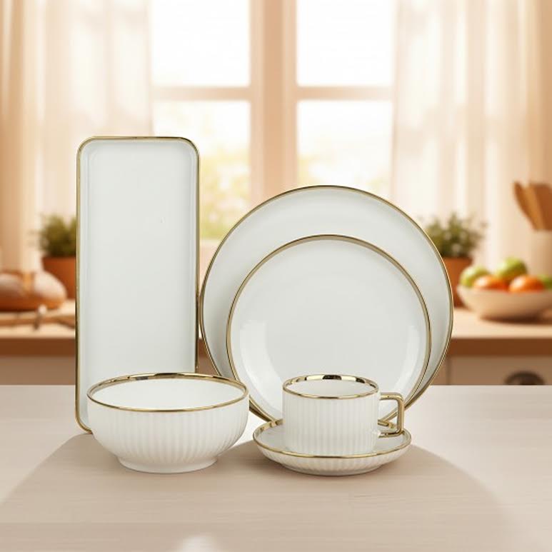 32 Piece Dinner Set Gold & White