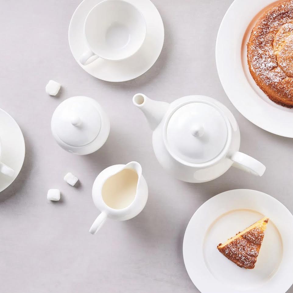 Maxwell & Williams White Basics 360ml Creamer White