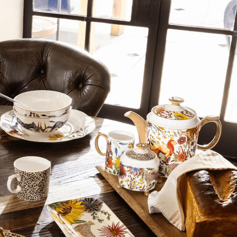 Jenna Clifford Wild Bloom Teapot Multicoloured