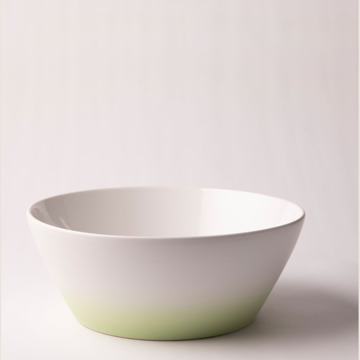 Jenna Clifford Lime Serving Bowl 25cm - White