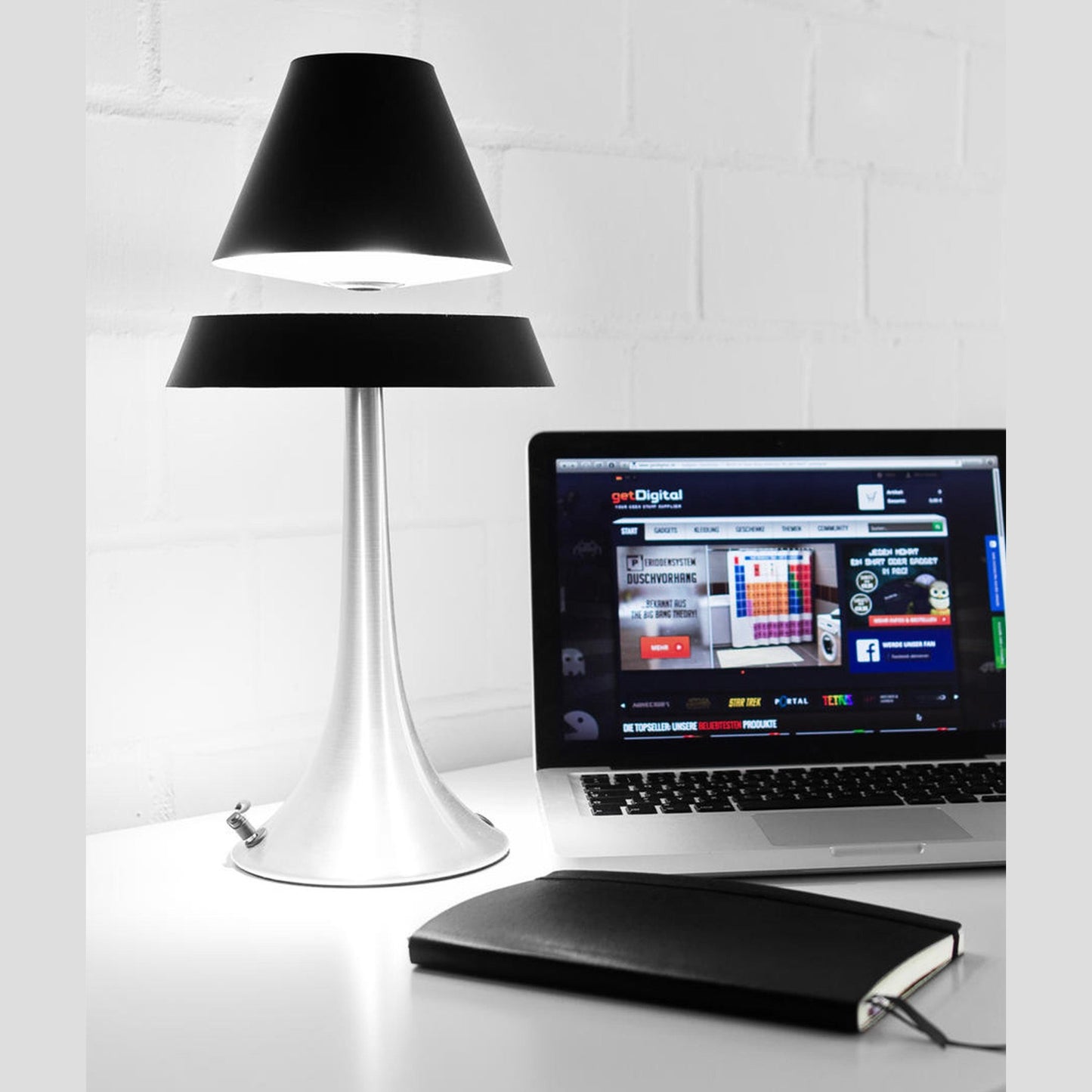 Heng Electro Magnetic Floating Levitation Lamp - Black
