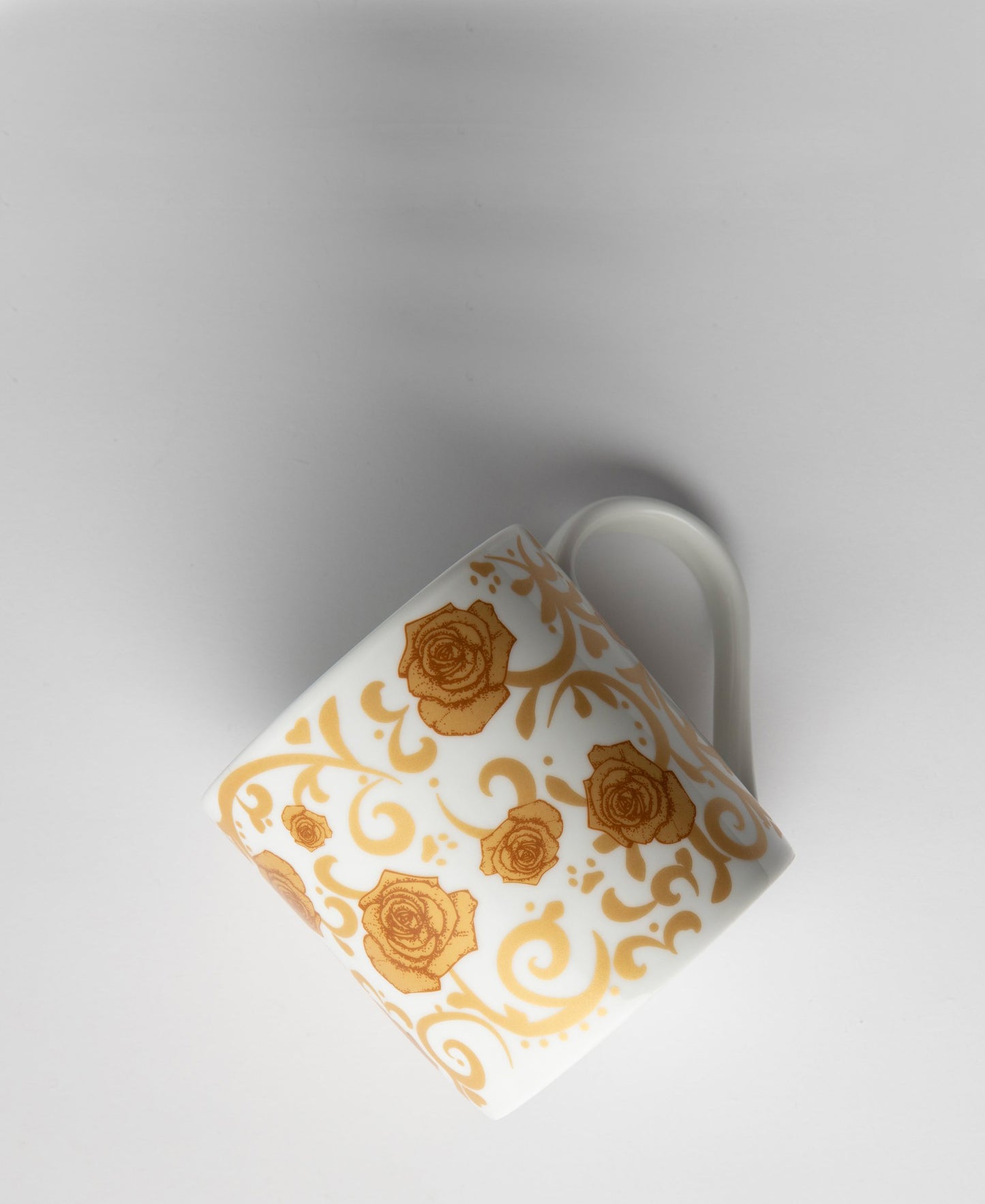 Jenna Clifford Milk & Honey Coffee Mug 300ml - White & Gold