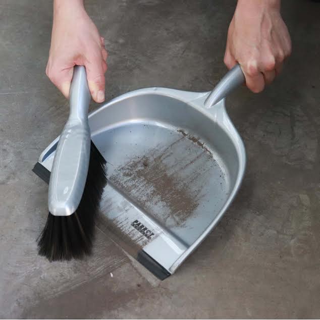 Parrot Janitorial Dustpan and Brush Set Grey