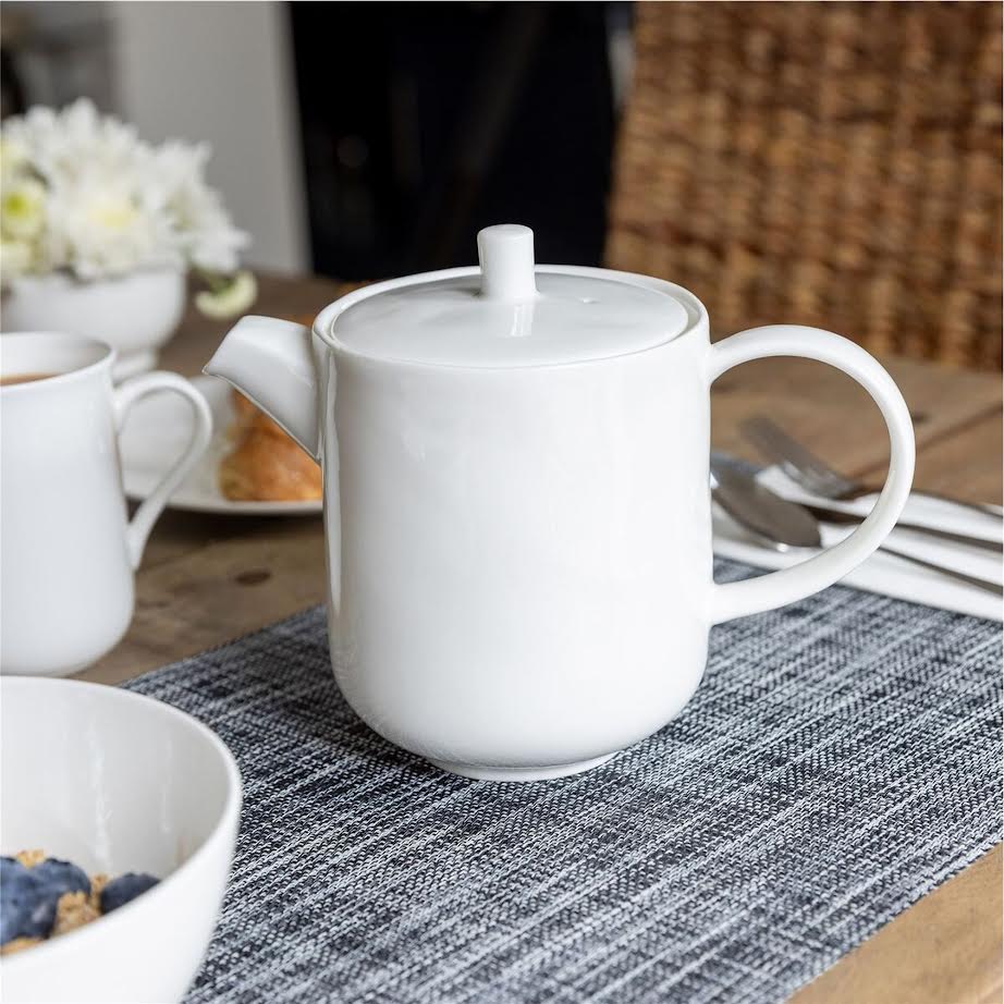 Maxwell & Williams 1.2Lt Cashmere Teapot White