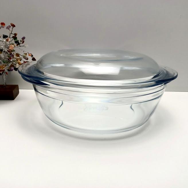 Aqua 4Lt Oval Casserole with Lid Clear