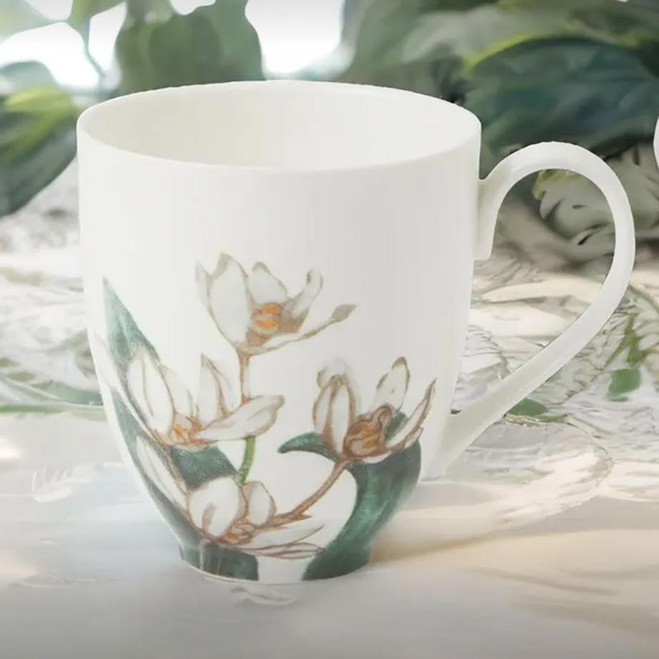 Maxwell & Williams default Footed Cup Orchid 400ml HV0391 main image 0