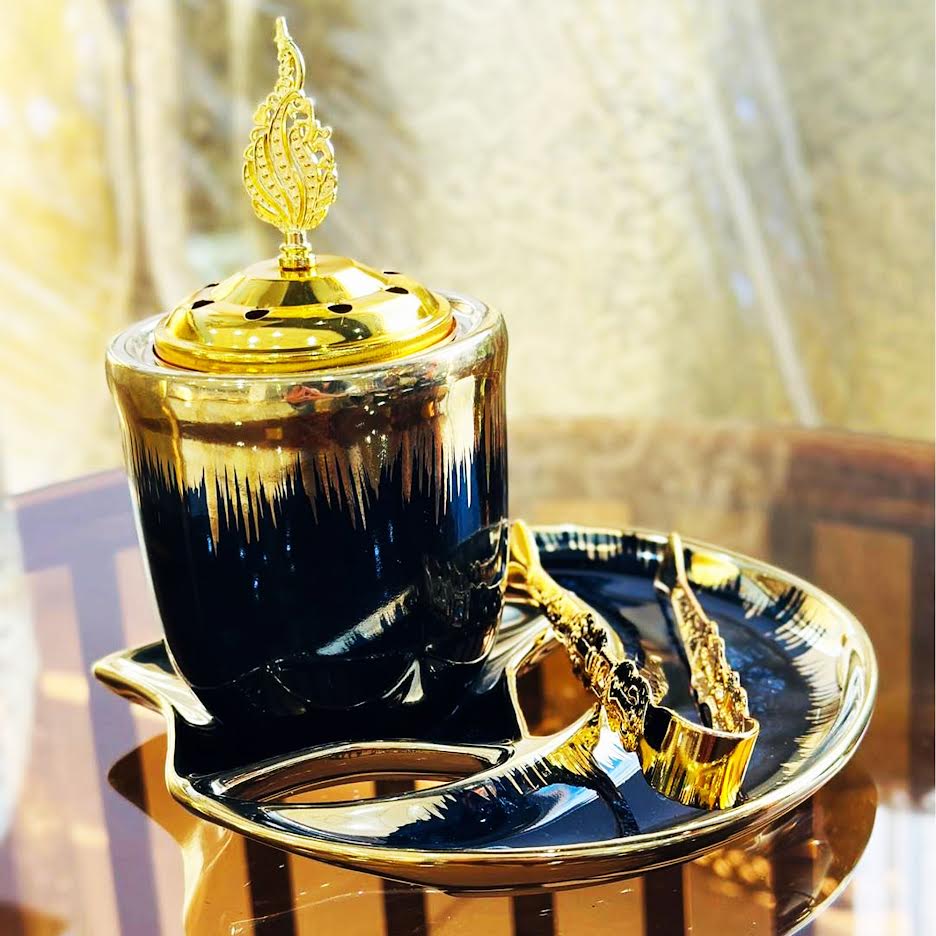 Urban Decor Metal Incense Burner Stand Black & Gold