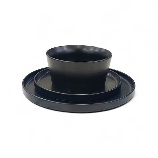 Kitchen Life 18 Piece Dinner Set Black