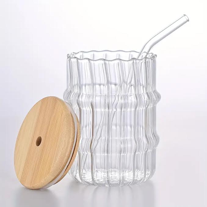Glass Tumbler With Lid & Straw Clear