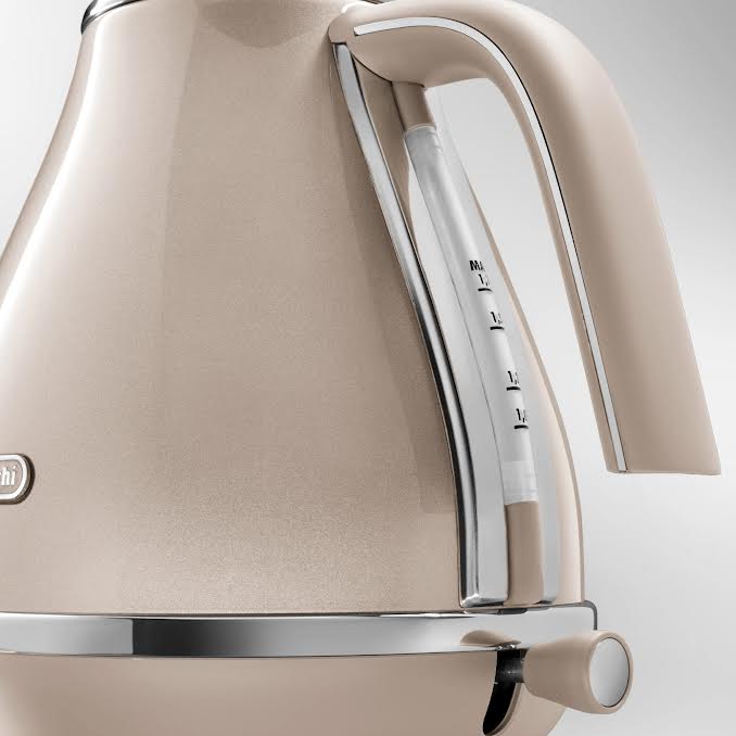 Delonghi Icona 1.7Lt Electric Kettle Beige