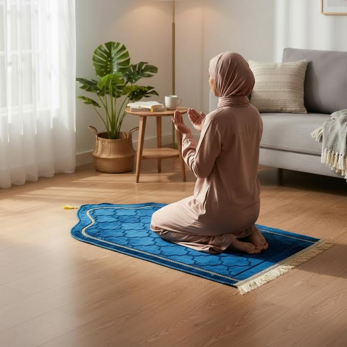Musallah Prayer Mat Dark Blue