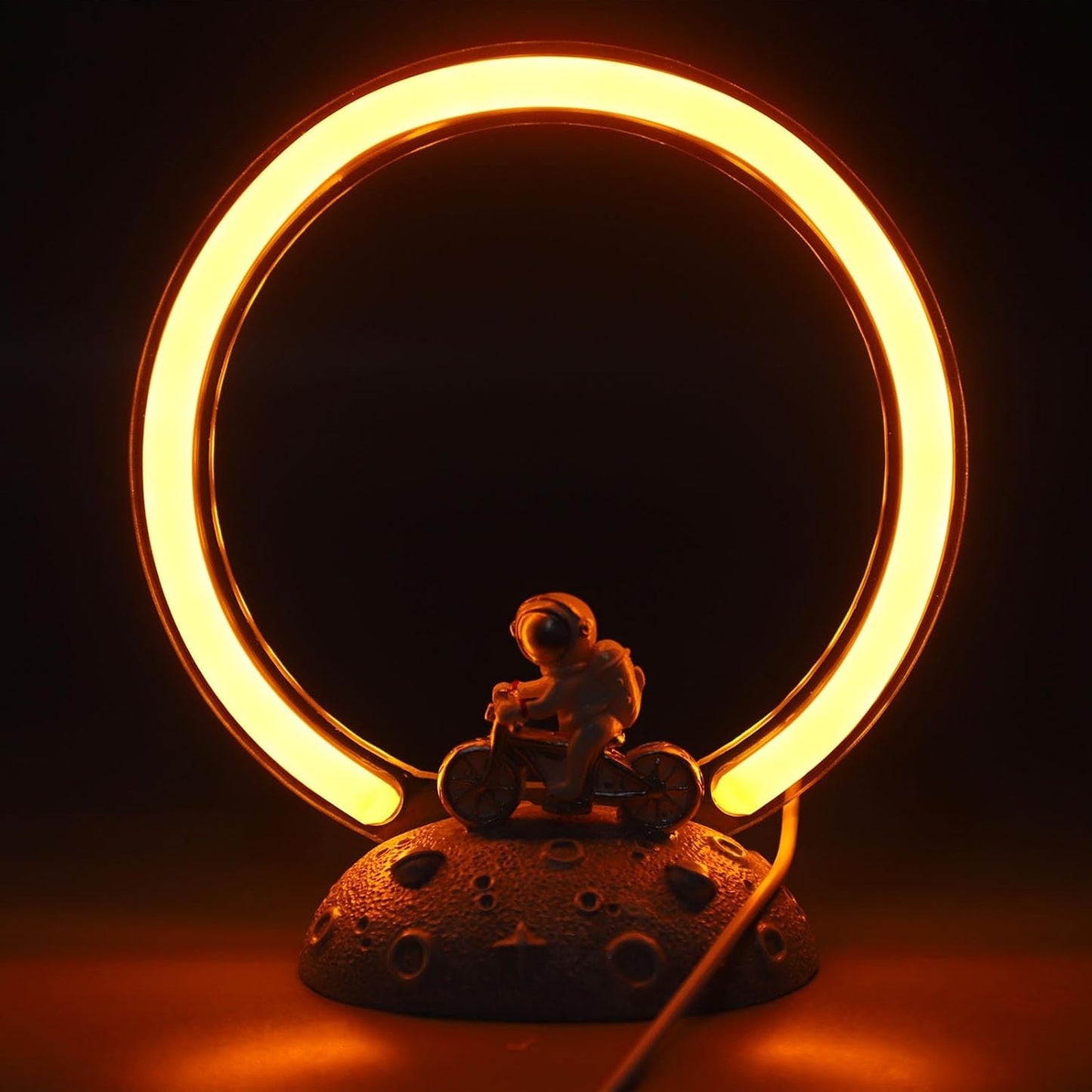 Astronaut LED Lamp White & Yellow