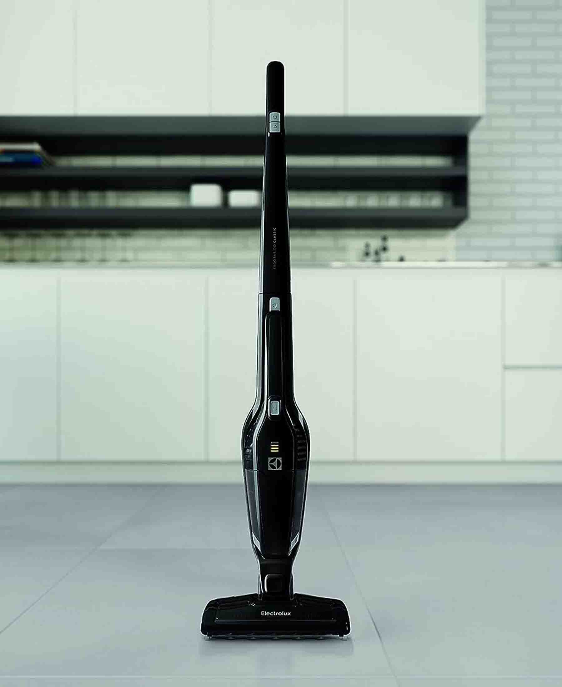 Electrolux Ergorapido Classic Cordless Vacuum Cleaner - Black