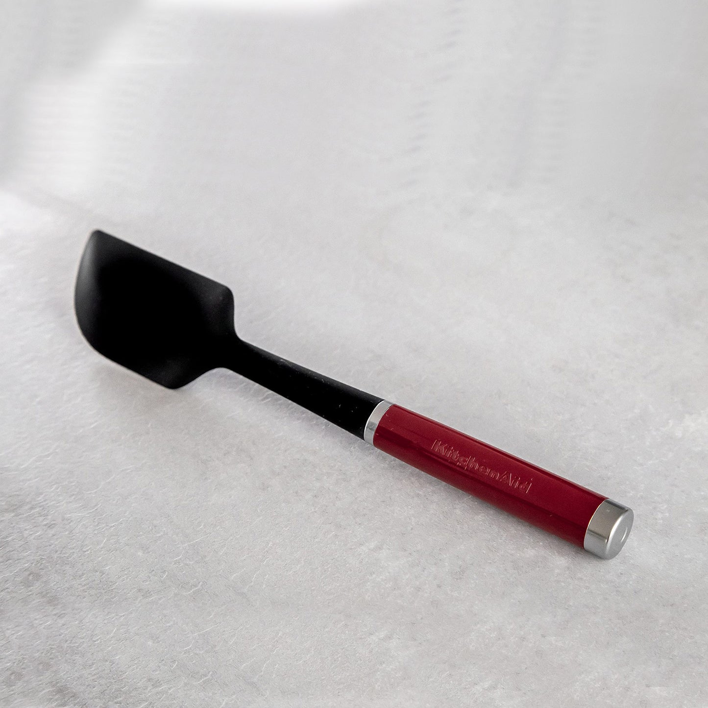 KitchenAid Coreline Scraper Spatula Empire Red