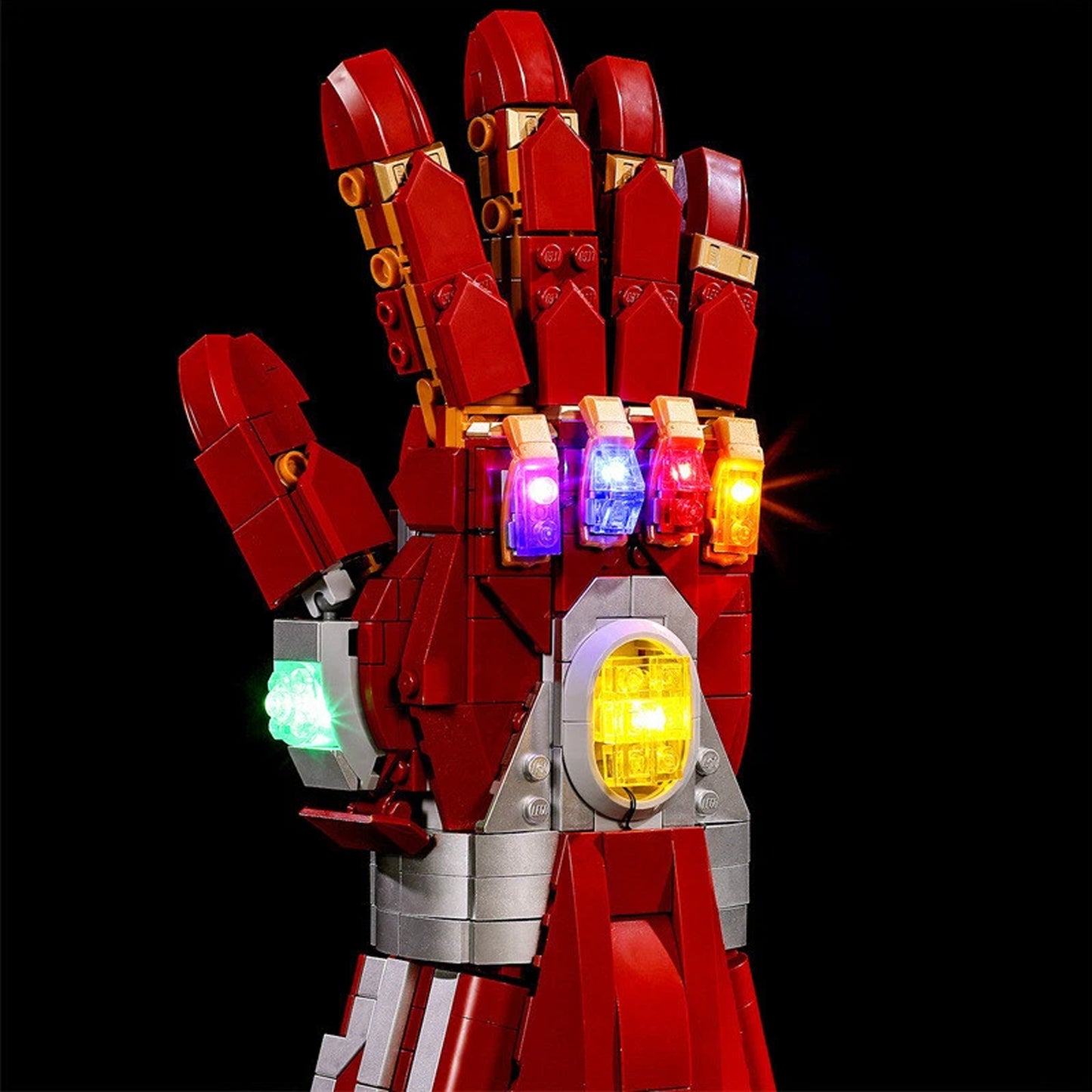 Nano Gauntlet 675 Piece Building Block Set Multicoloured