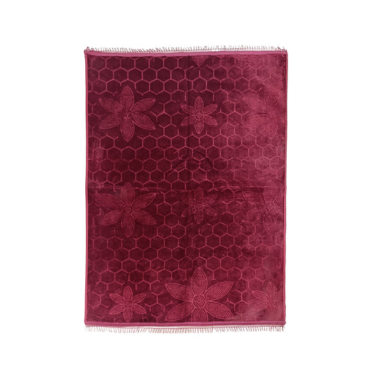 1.6 x 2.3m Musallah Red