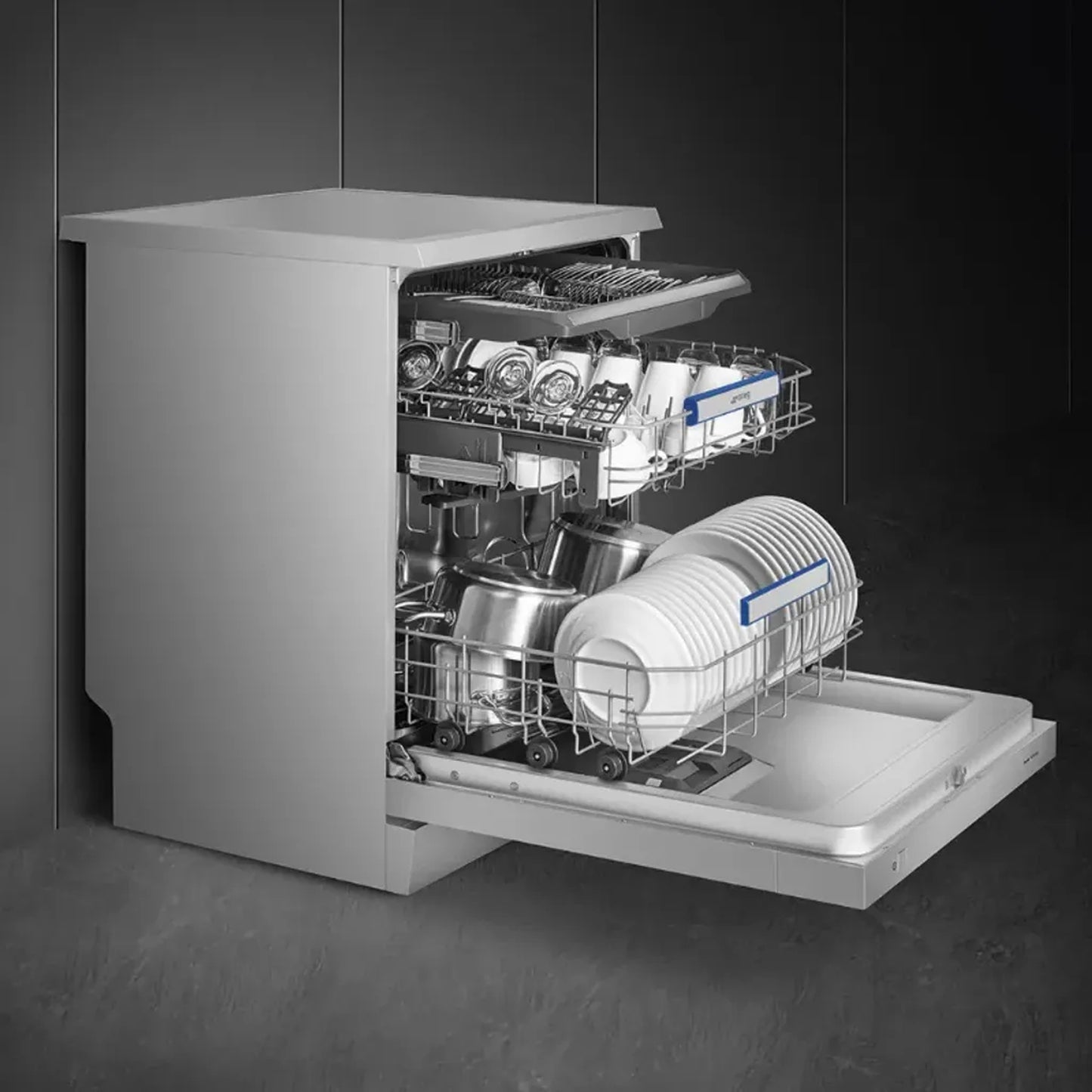 Smeg Universale Dishwasher Stainless Steel