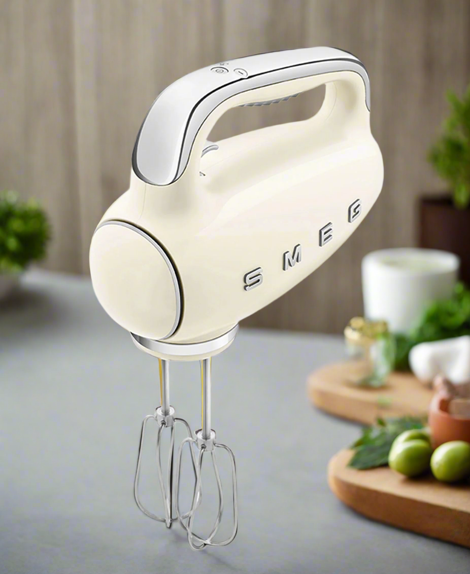 Smeg Retro 50's Style Hand Mixer 250W - Cream