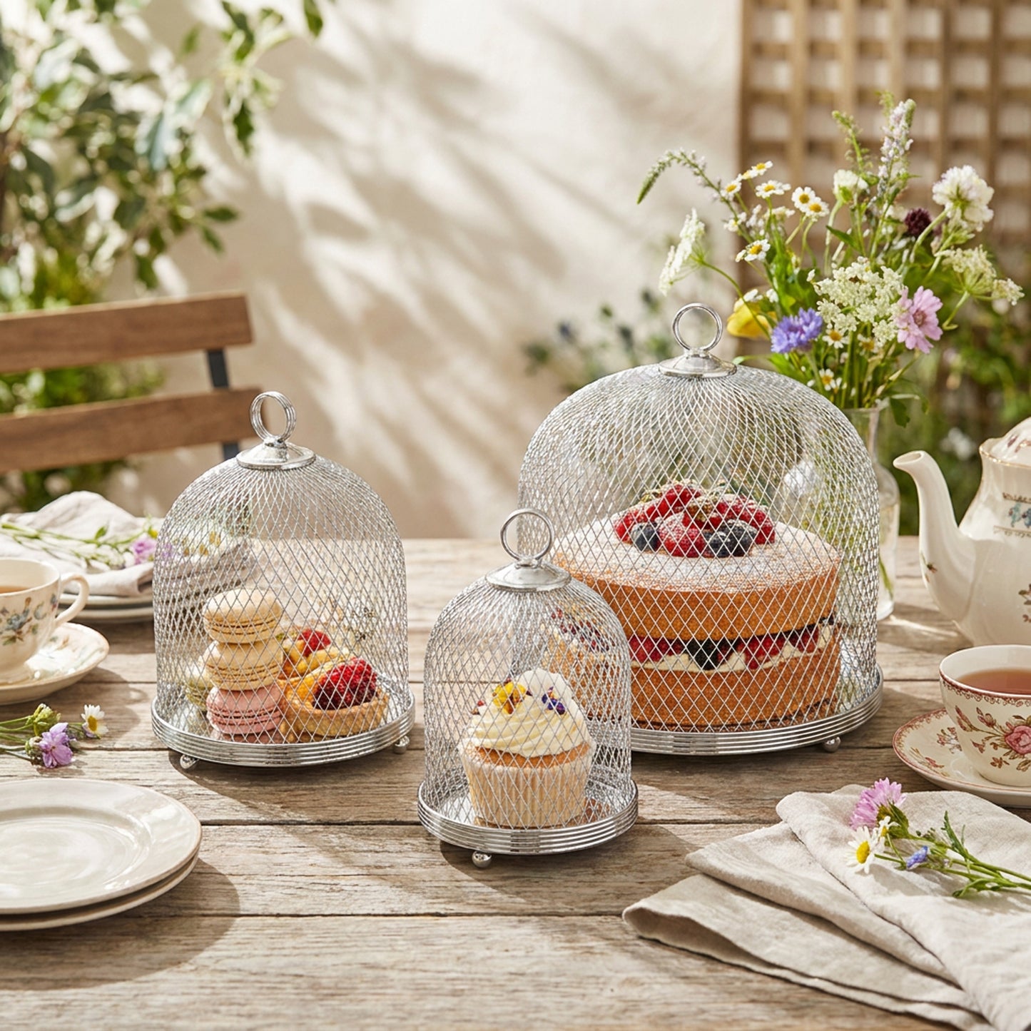 3 Piece Mesh Cake Storage Dome Set Silver
