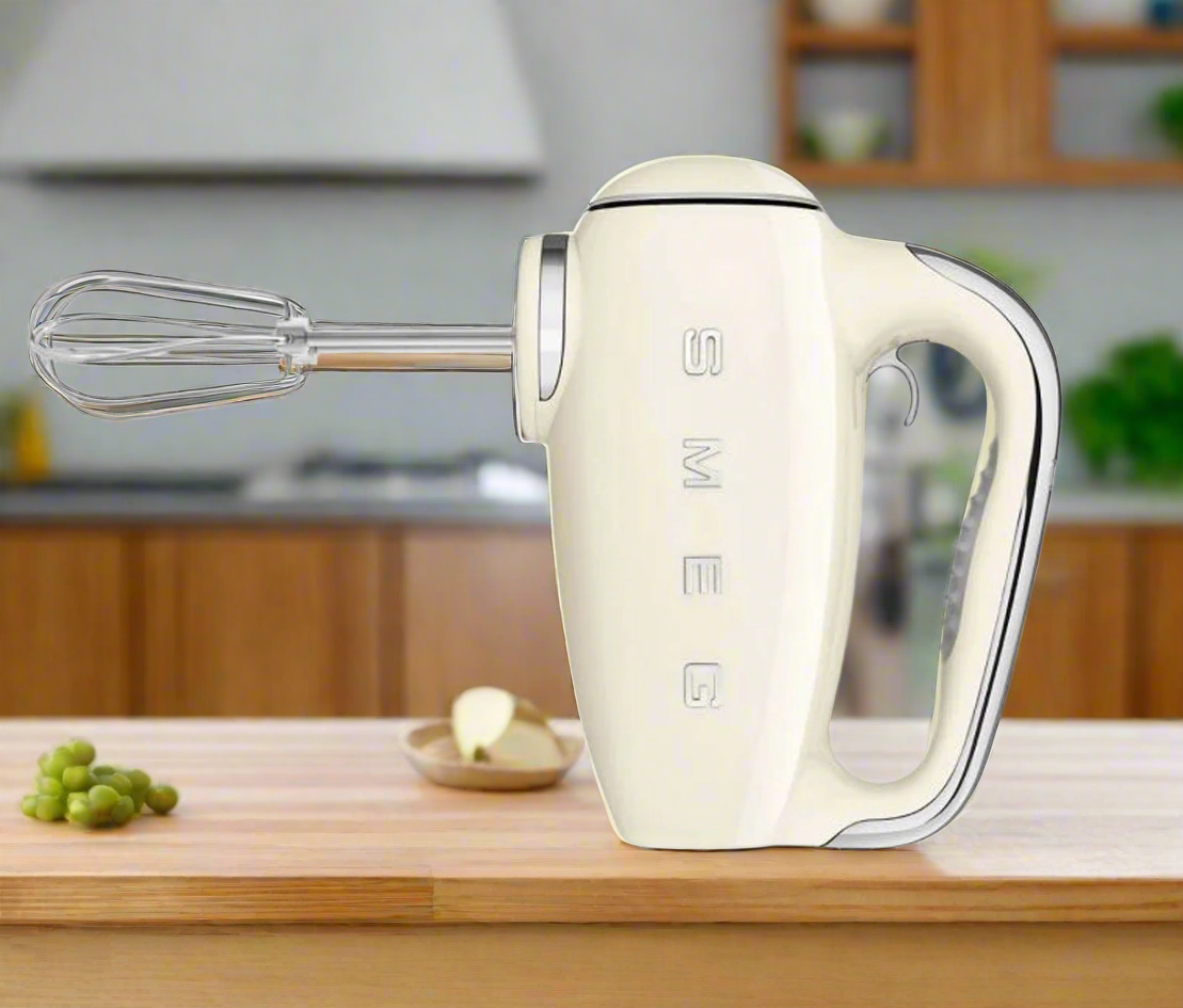 Smeg Retro 50's Style Hand Mixer 250W - Cream