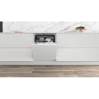 Whirlpool 14 Place Built-In Dishwasher Silver