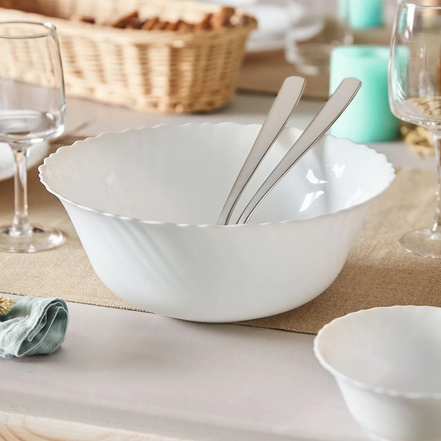 Luminarc Feston 25cm Salad Bowl White