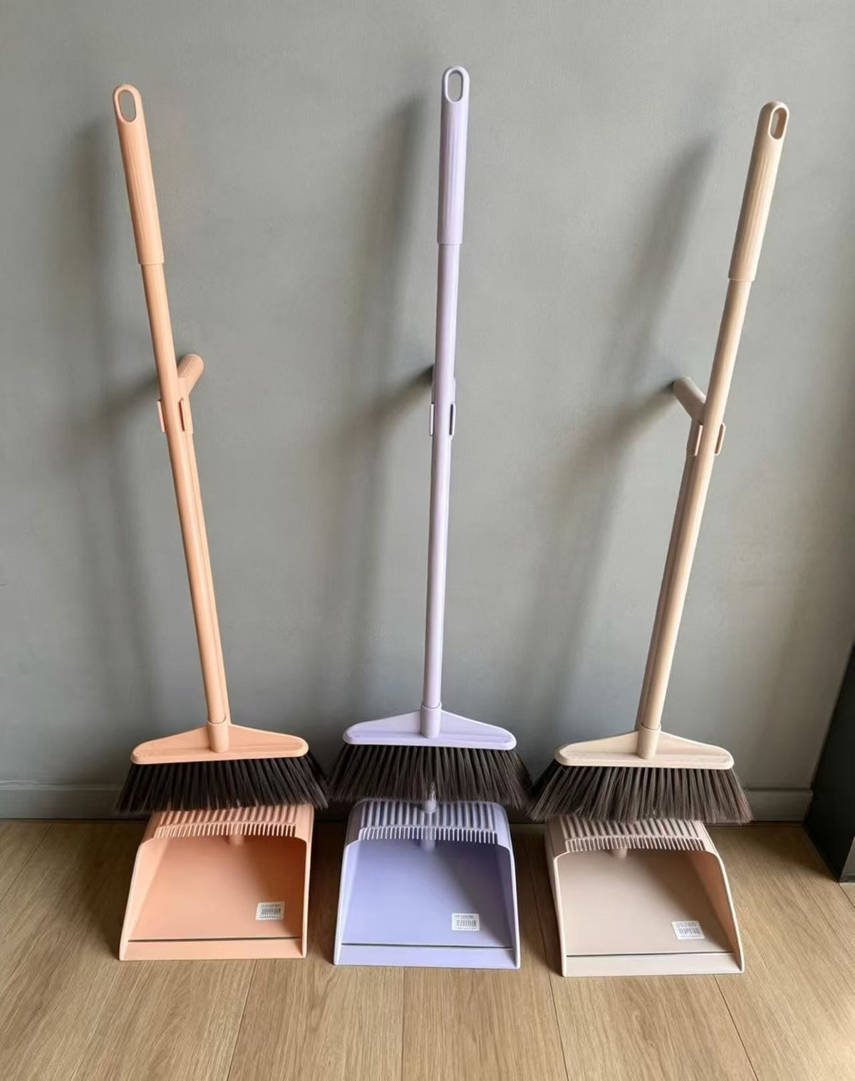 TC Broom & Spade Set - Assorted Colours