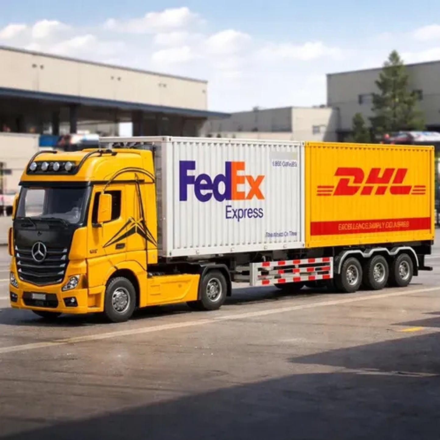 Pull-back Truck White & Yellow
