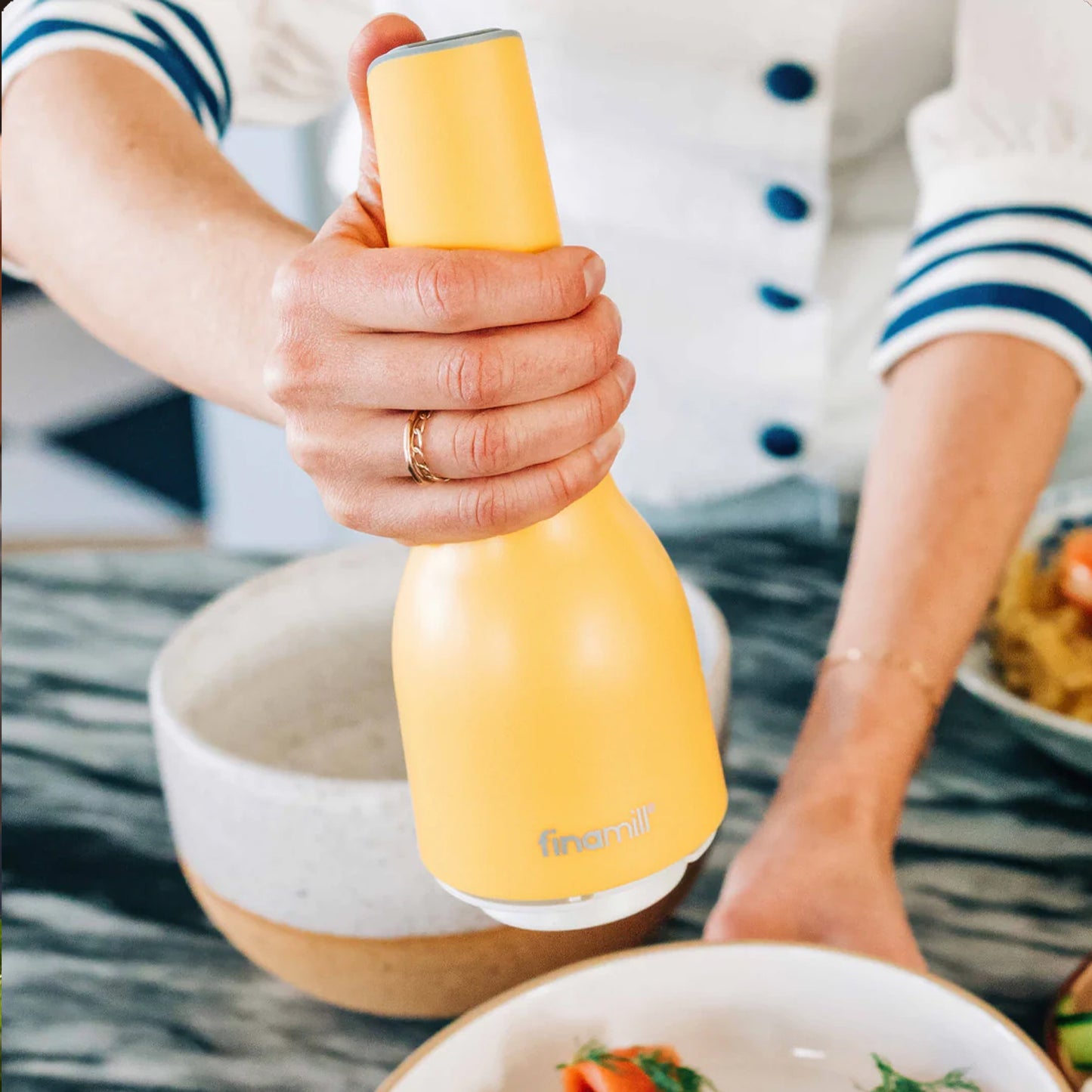 Finamill Battery Operated Grinder Canary