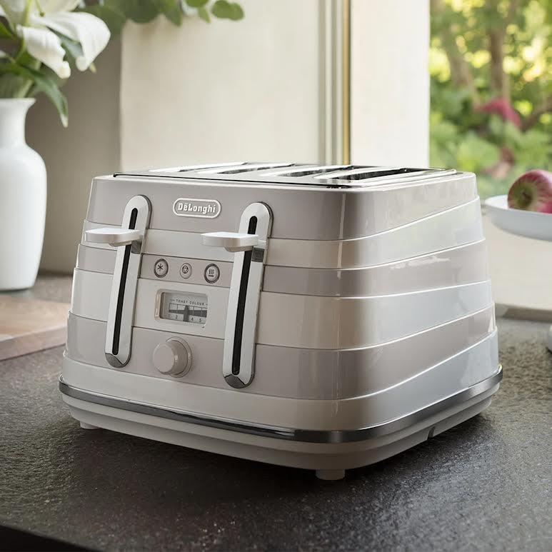 DeLonghi Avvolta Class Breakfast Pack White