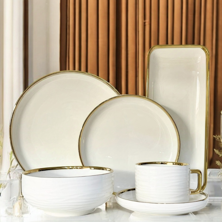 32 Piece Dinner Set Gold & White