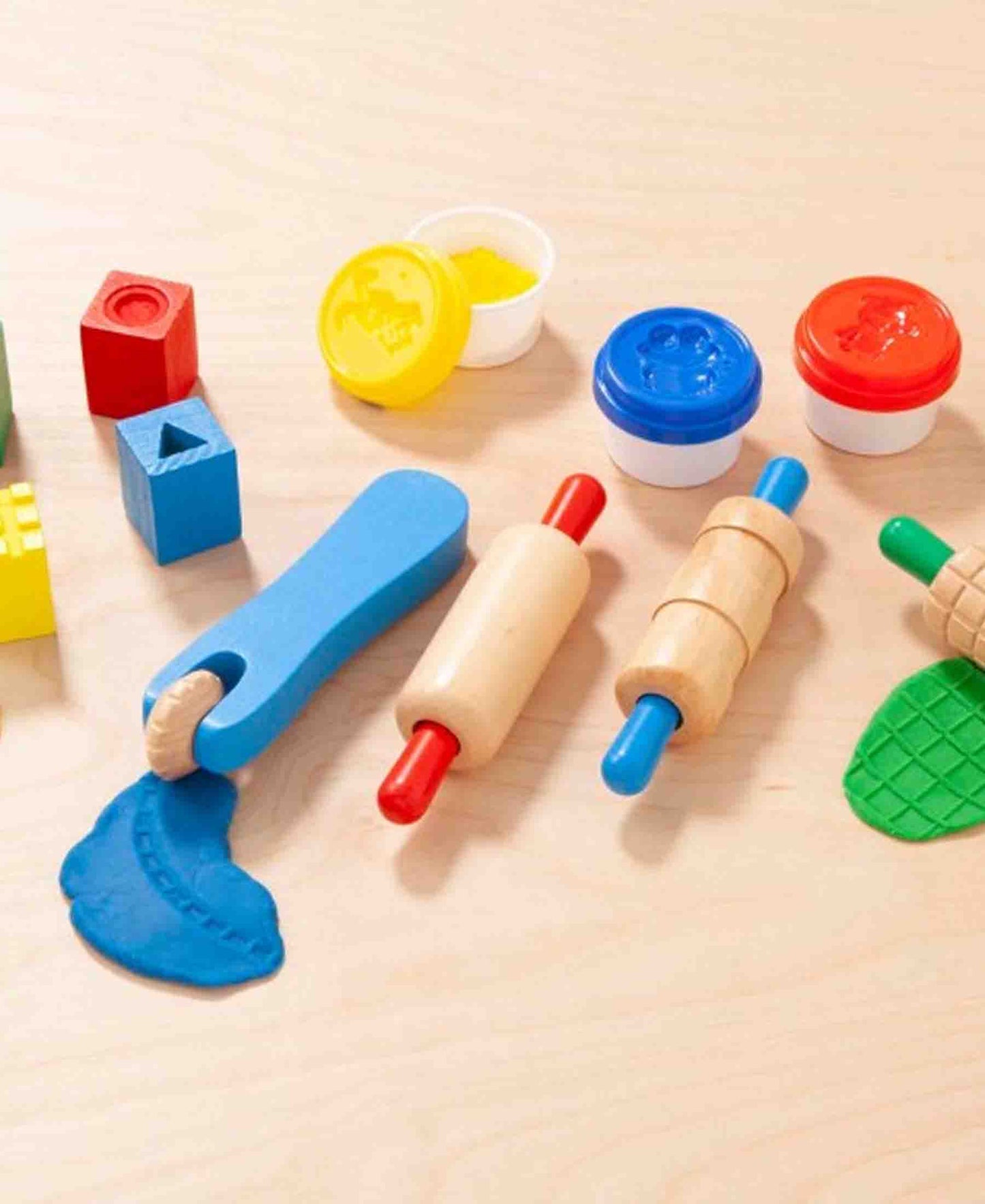 Melissa & Doug Shape - Model & Mould