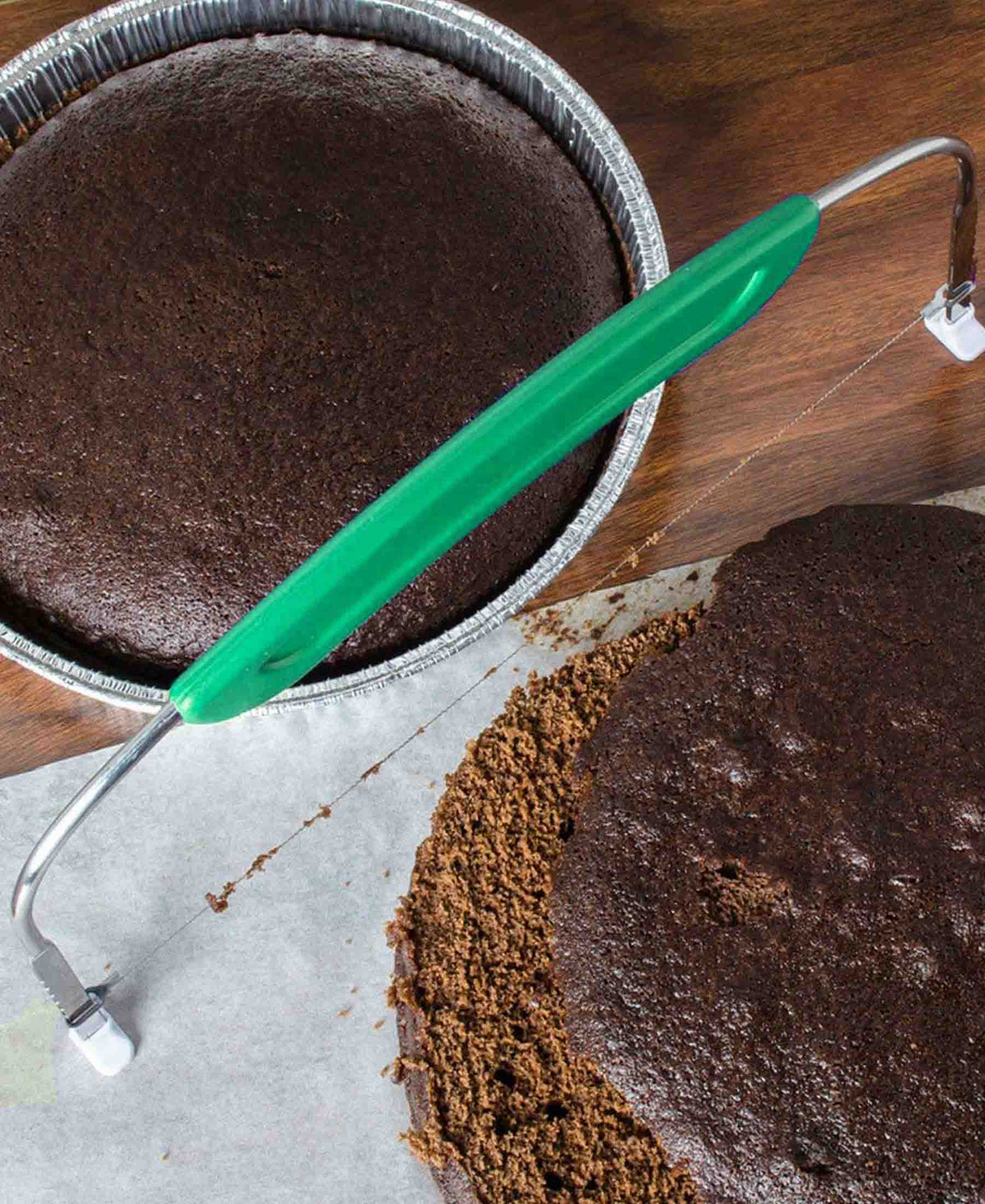 Baking Leveler Bakeware Cake Leveler 30cm - Silver & Green – The Culinarium