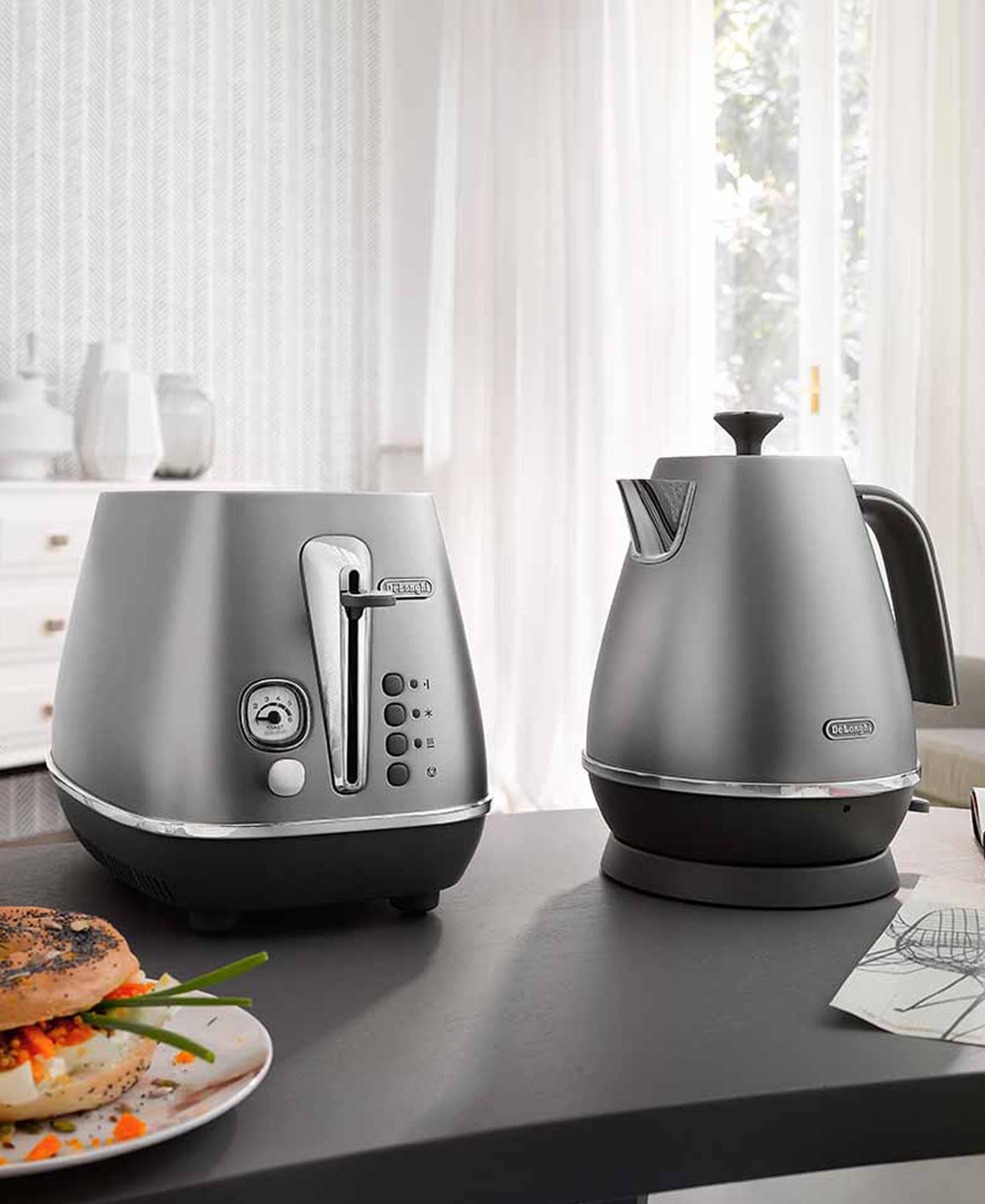 DeLonghi Distinta Flair four-slice toaster review