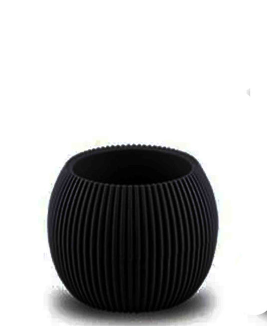 Urban Decor Coral Oval Pot Plant 0.15Lt - Black