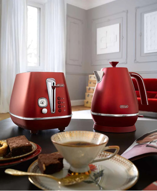 DeLonghi Distinta Flair Kettle & Toaster Combo - Red