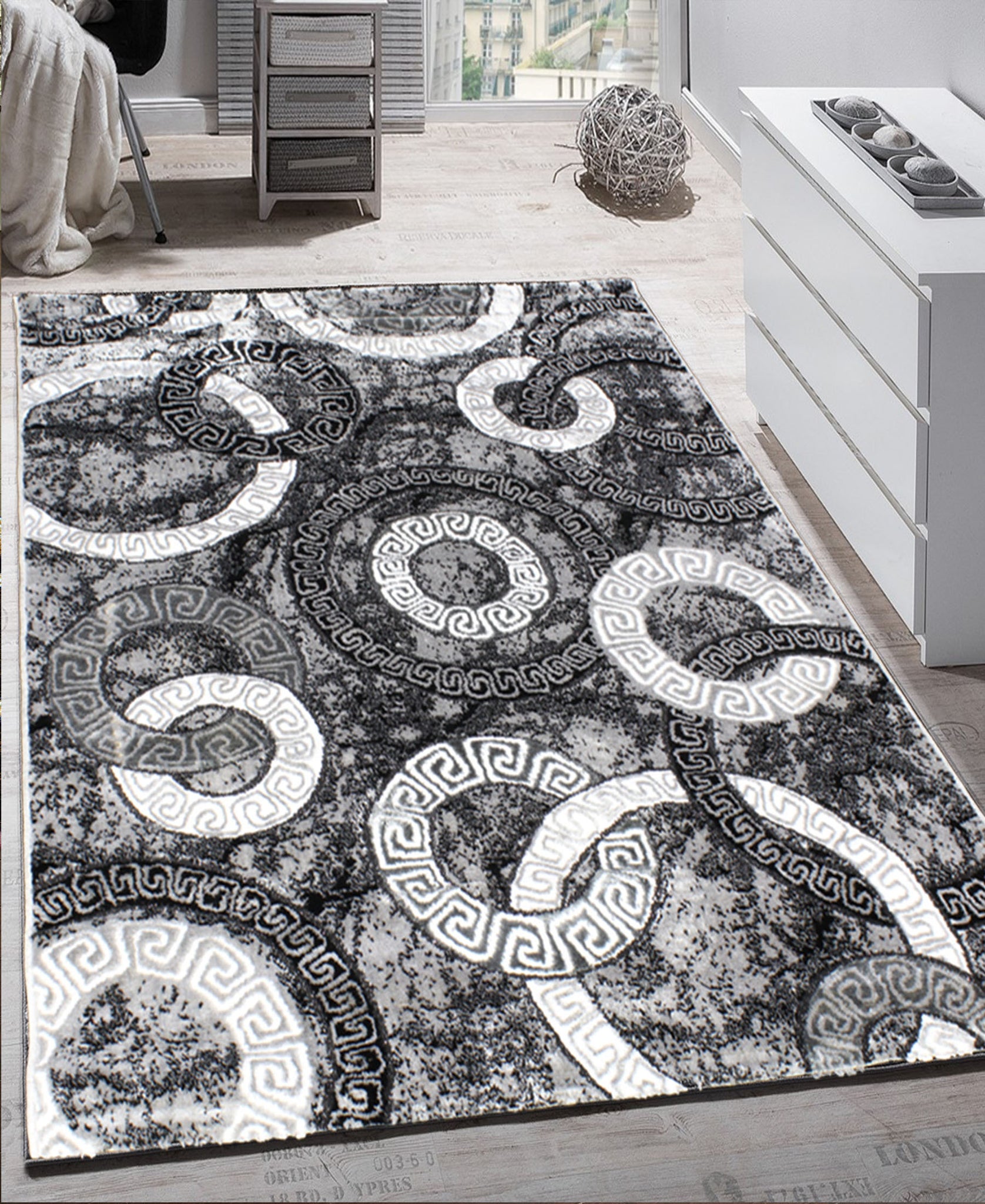 Izmir Linked Carpet 1200mm X 1600mm - Grey