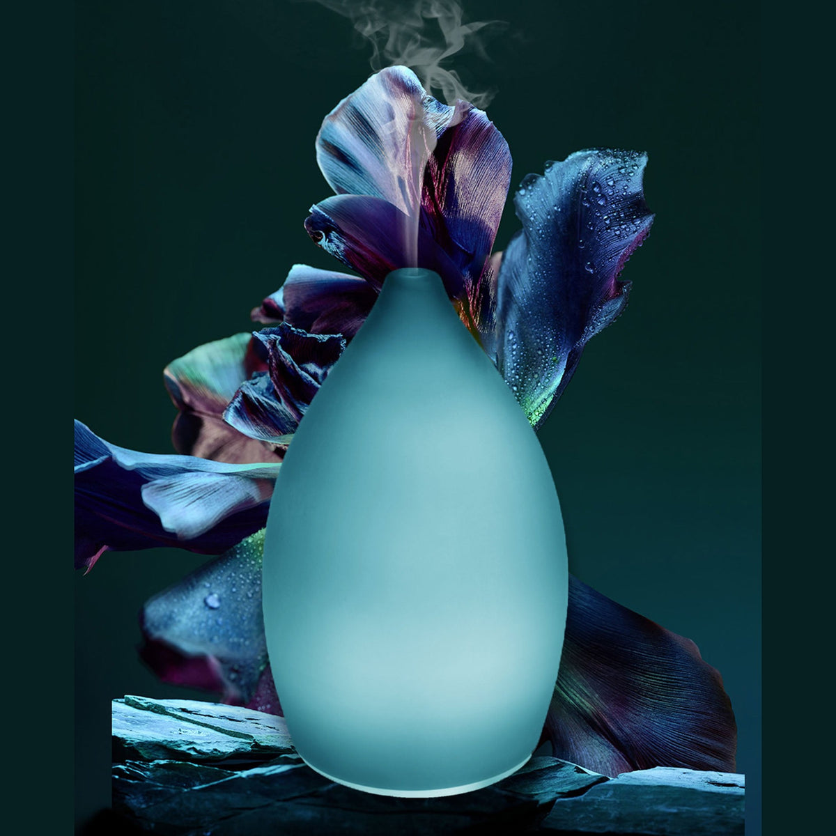 Iridescent Diffuser Aura Iridescent diffuser - Blue – The Culinarium