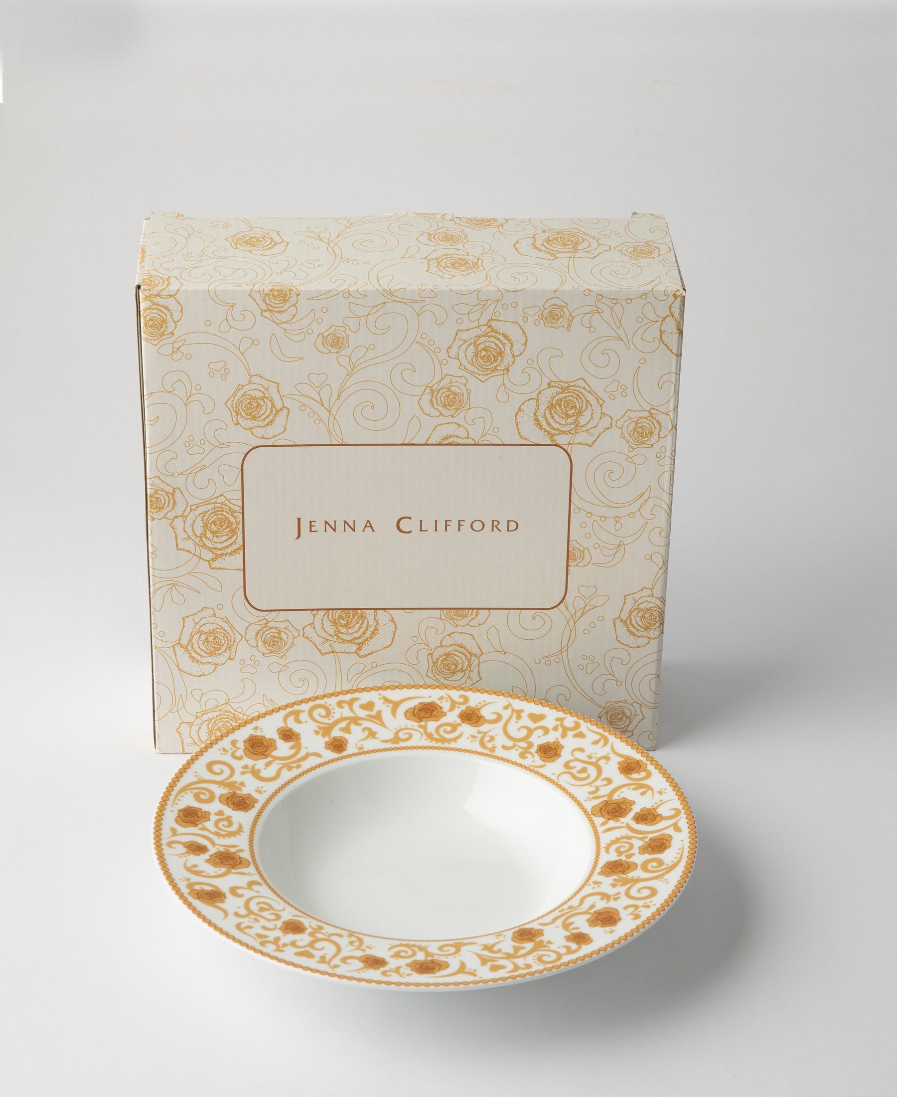 Jenna Clifford Milk & Honey Pasta Bowl 4 Piece - White & Gold