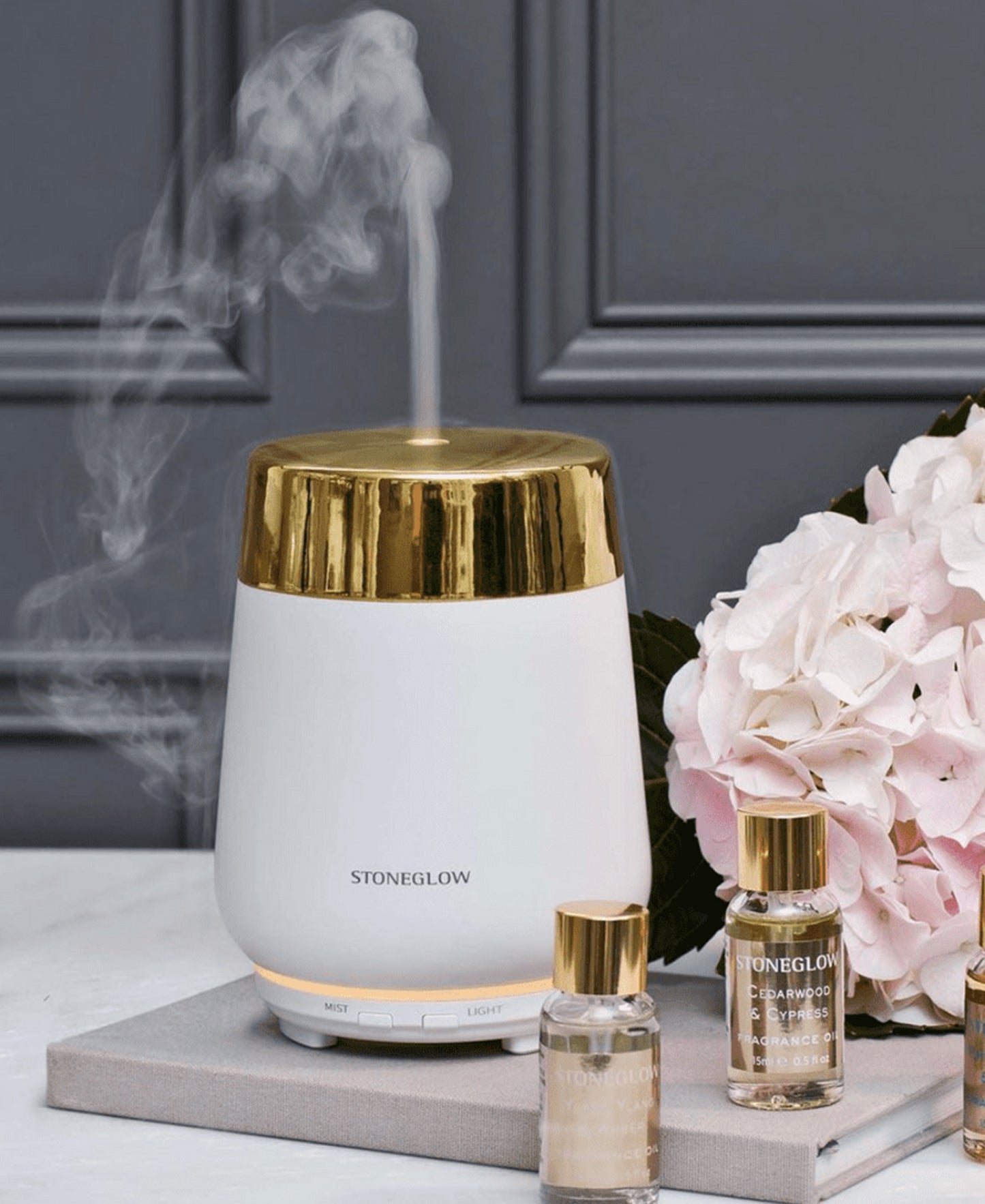 Stoneglow Perfume Mist Diffuser Luna Collection - White & Gold